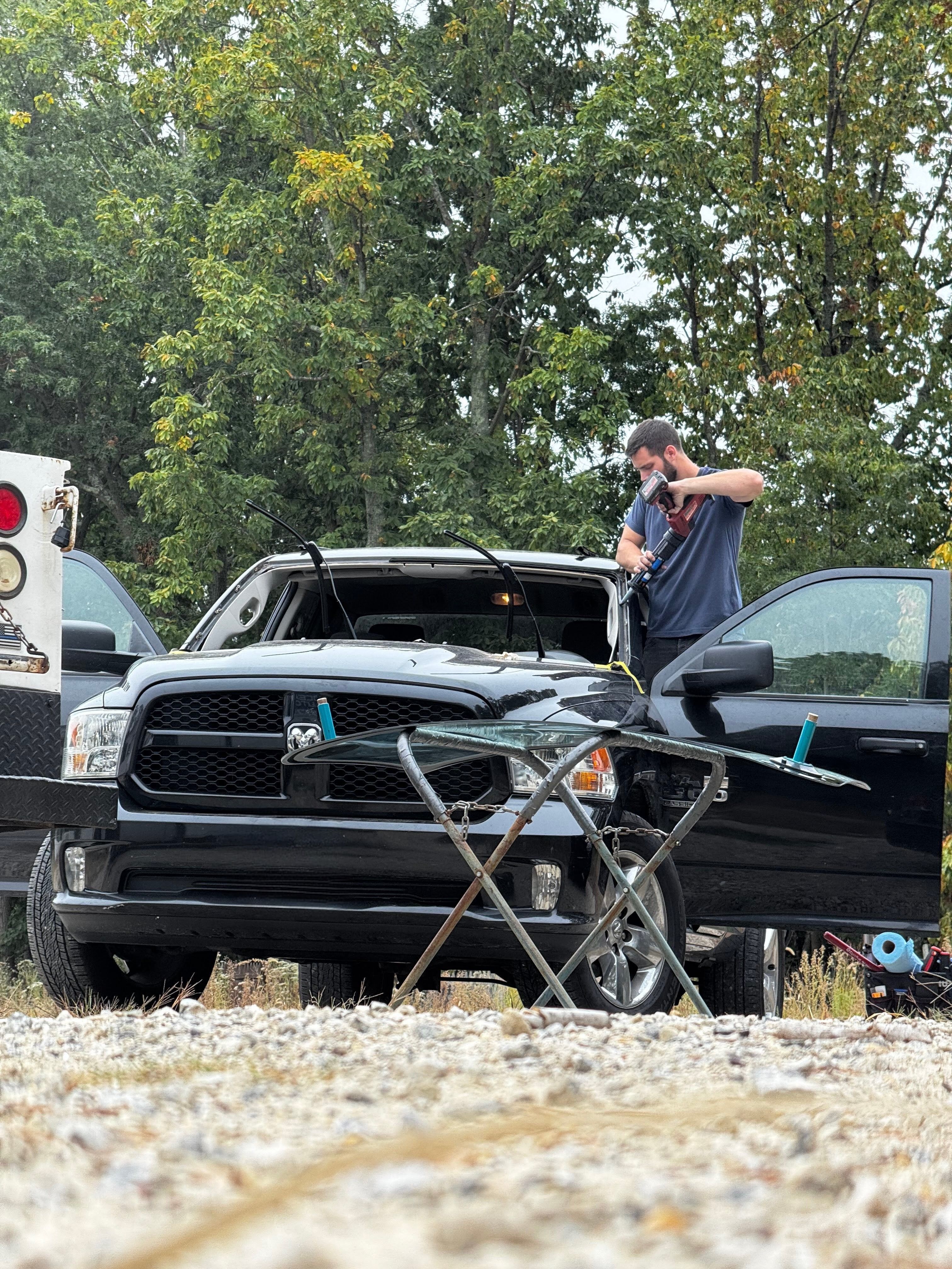 Mobile Auto Glass Service - On-Site Installation